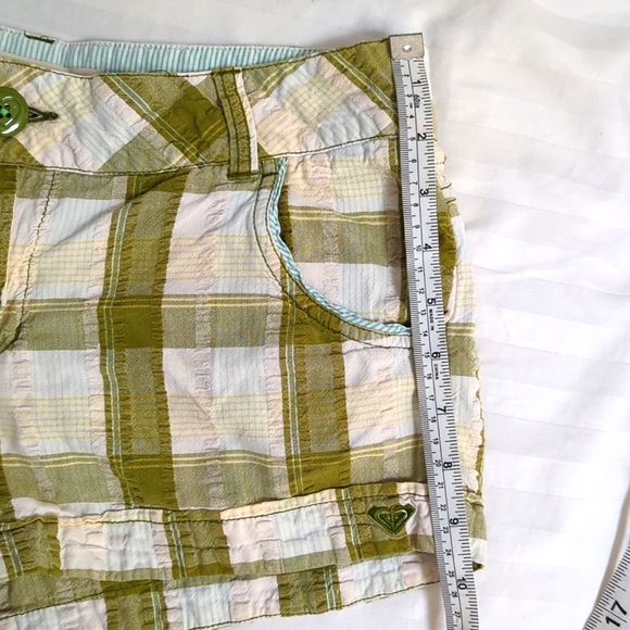 Vintage Roxy Plaid Shorts - Picture 3 of 5